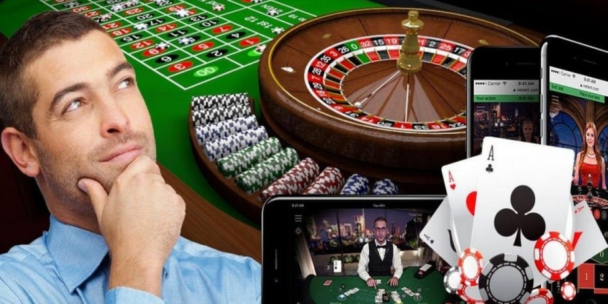 Rolling the Dice Online: The Ultimate Guide to Casino Sites' Lure and Lore